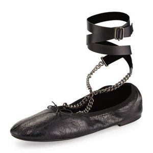 Rockstud Ballet Chain Ankle-Wrap Leather Flat, Black